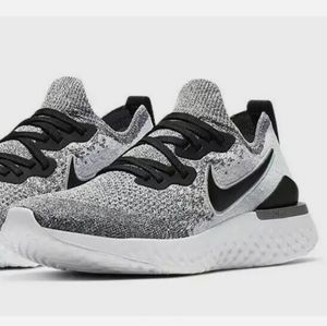 Nike Epic React Flyknit 2 sz 12